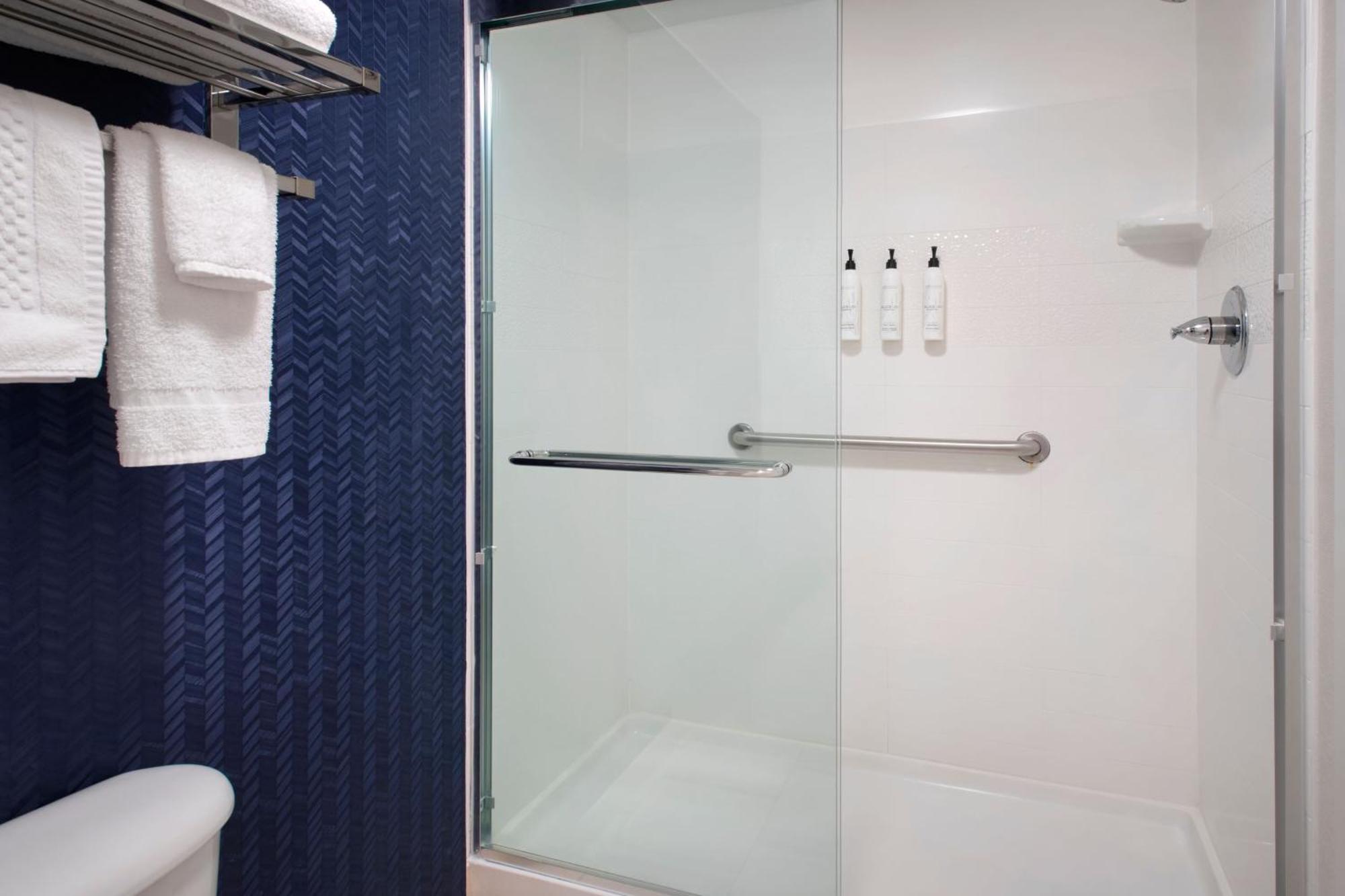 Fairfield By Marriott Inn & Suites Wallingford New Haven Buitenkant foto