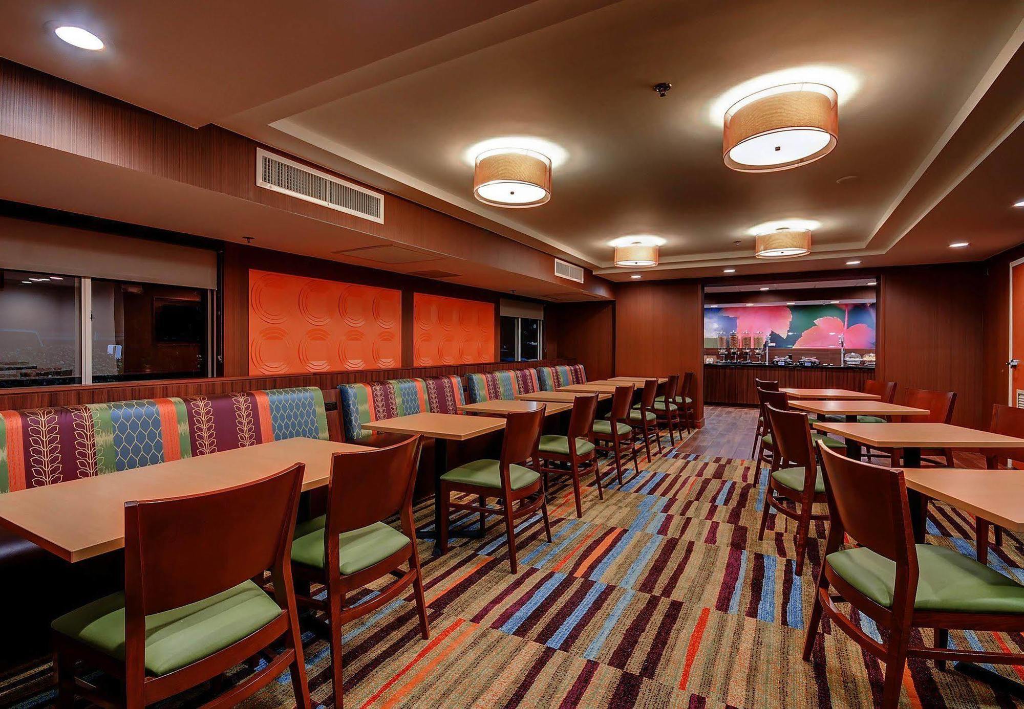 Fairfield By Marriott Inn & Suites Wallingford New Haven Buitenkant foto